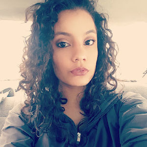 Meet your Posher, Analee